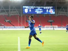 HAHA体育-里程碑夜武汉三镇豪取连胜，NBA常规赛今晚刷纪录，球迷炸锅，赛季目标并未改变