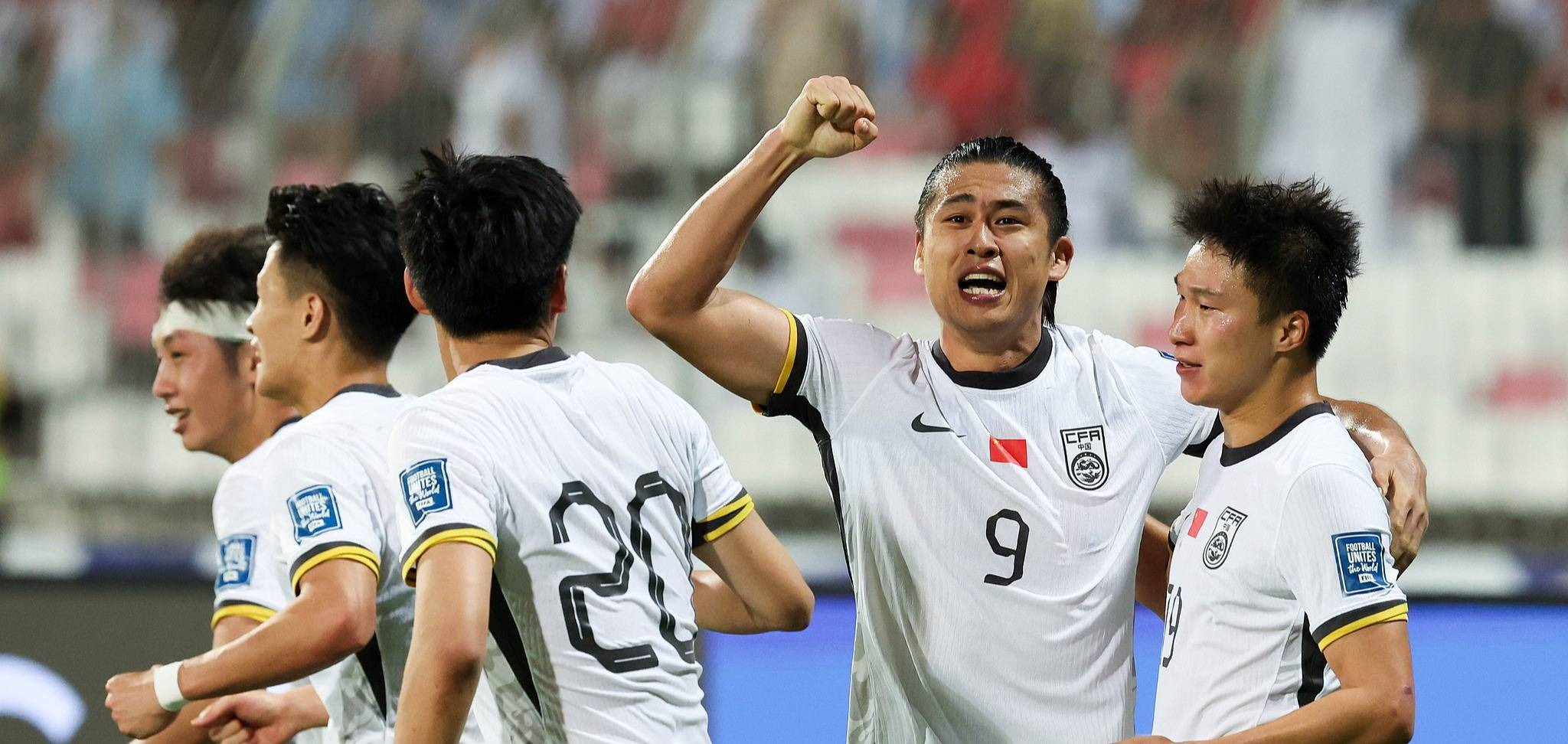 足总杯今晚走向成谜；底特律活塞止住颓势；球迷炸锅；纪律约束更严格